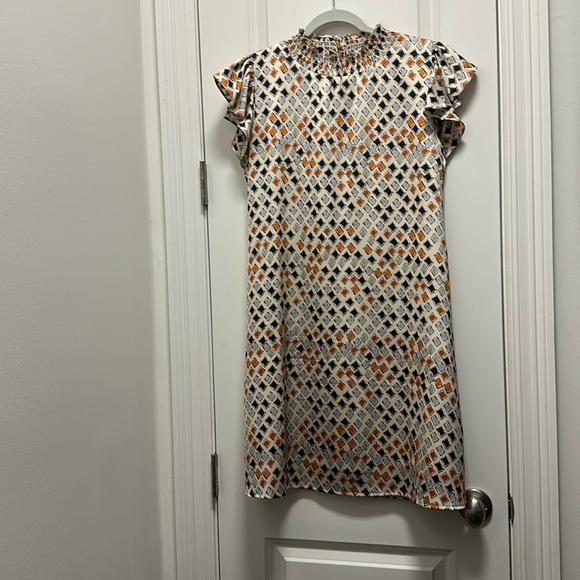 Dress - Picture 1 of 3